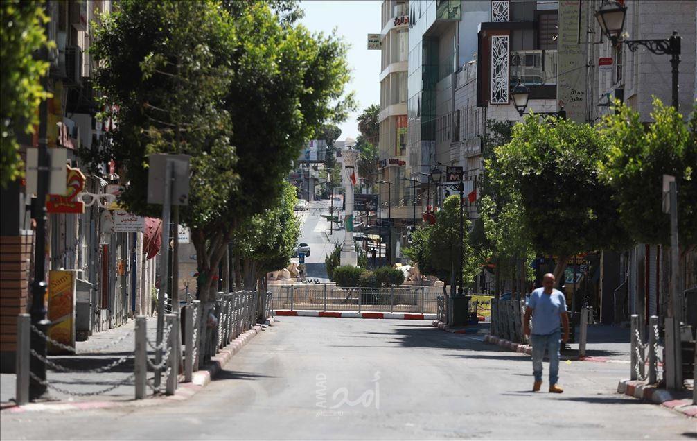 إغلاق عدة بلدات ومؤسسات في محافظات الضفة الغربية بسبب "كورونا"