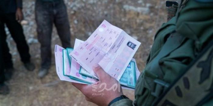 هآرتس: زيادة عدد تصاريح العمال  في قطاع غزة أهدافه أمنية وليست إنسانية