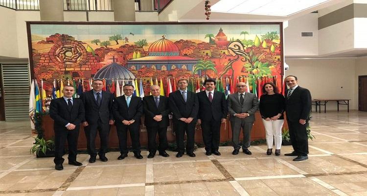 جردات يقيم حفل وداع رسمي للسفير المصري
