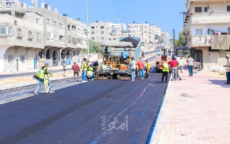 بلدية غزة تشرع بتعبيد امتداد شارع خليل الوزير "اللبابيدي"