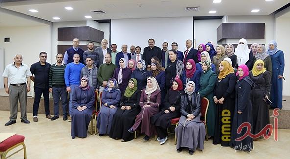 بالصور .. التربية و"العلماء الصغار" يختتمان دورات مشروع غرس التكنولوجيا في التعليم