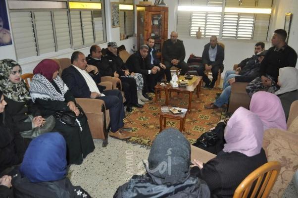 قلقيلية : زيارات لأسر شهداء المؤسسة الامنية في المحافظة