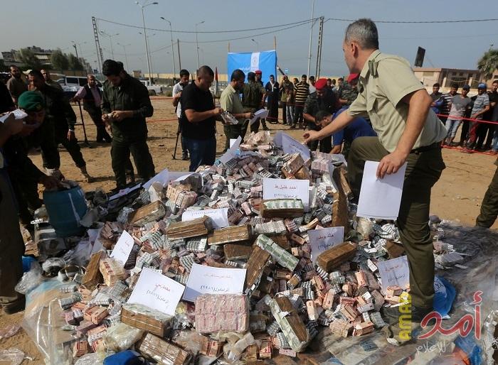 بالفيديو والصور.. المخدرات بين الحرق والمتاجرة في غزة على مرأى المواطنين