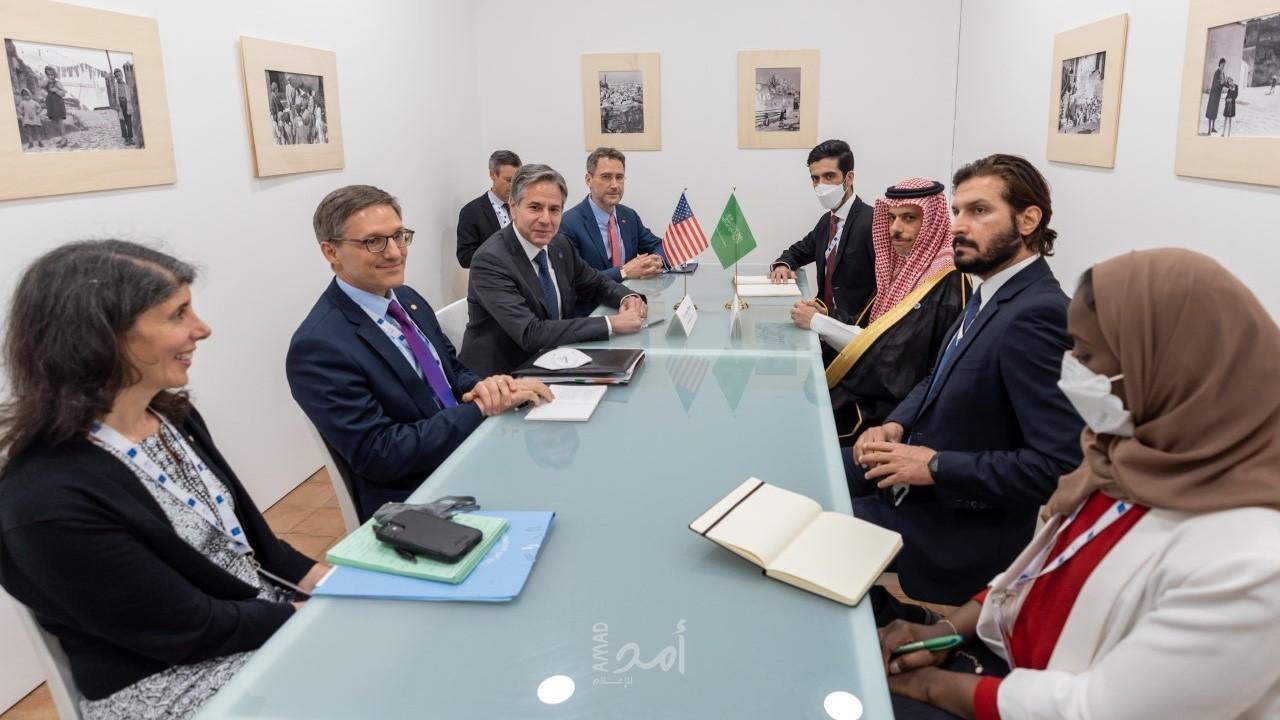 وزير الخارجية السعودي يبحث مع نظيره الأمريكي وقف التدخلات الإيرانية في المنطقة