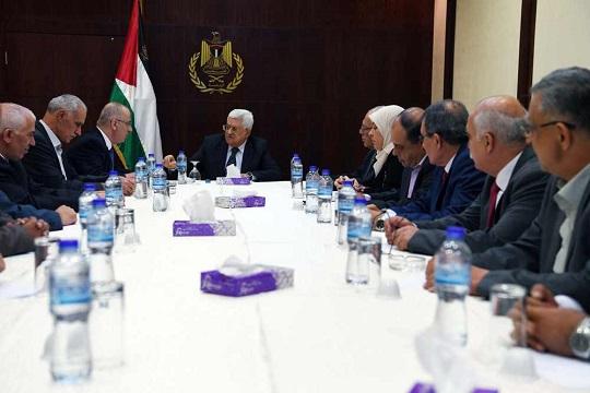 الرئيس عباس يؤكد اهمية توفير الهدوء خلال الانتخابات البلدية وتمكين المواطن من المشاركة بحرية
