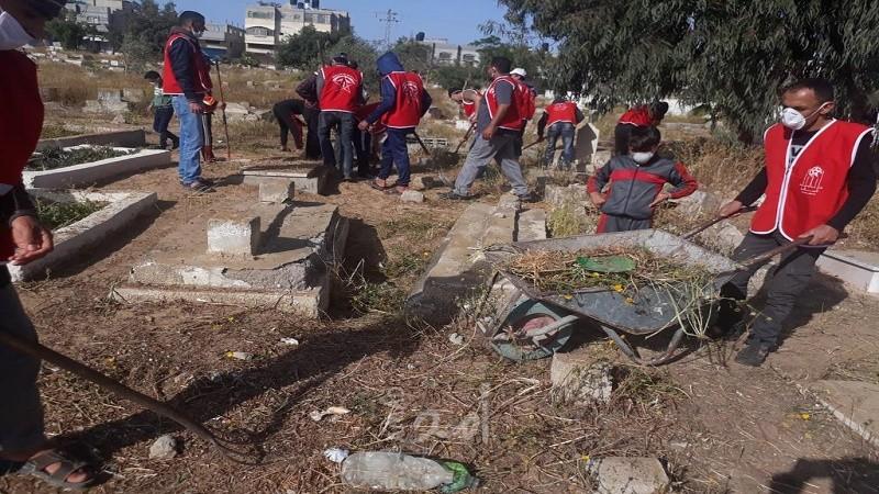 كتلة الوحدة العمالية تنظم يوم عمل تطوعي برفح