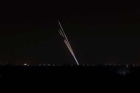 إطلاق صواريخ من قطاع غزة باتجاه جنوب إسرائيل