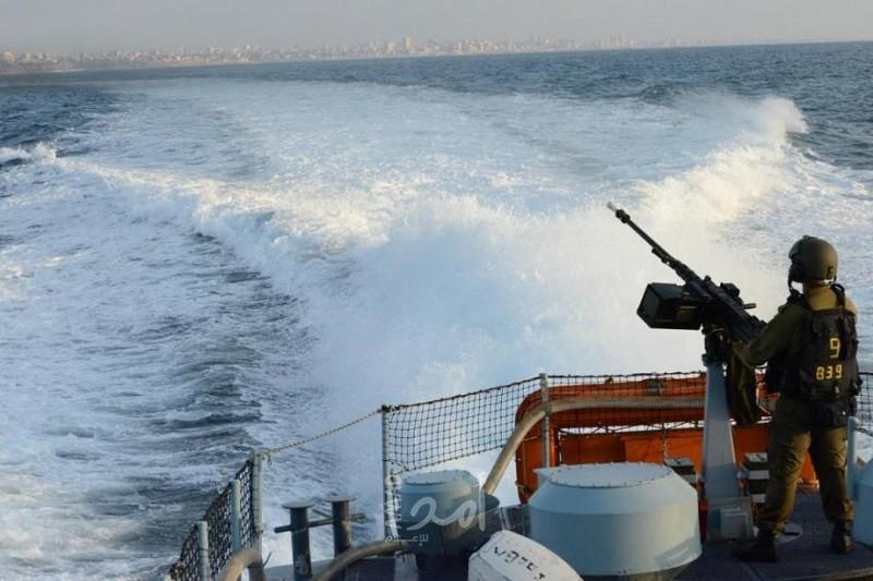 بحرية الاحتلال تستهدف الصيادين في بحر غزة