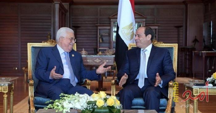 الرئيس عباس ونظيره المصري يتبادلان التهاني بعيد الأضحى