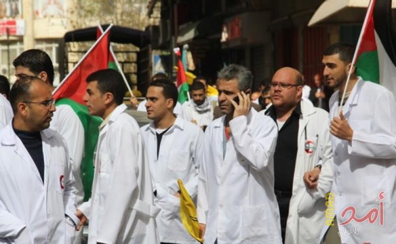 بعد قرار "العدل العليا"..نقابة الأطباء توقف خطواتها الاحتجاجية لإعطاء فرصة للحوار
