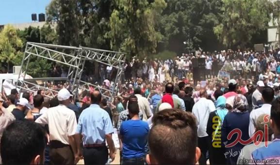 "الفلسطيني لحقوق الإنسان" يدين استخدام عناصر بالزي المدني لقمع الحق في التجمع السلمي بغزة