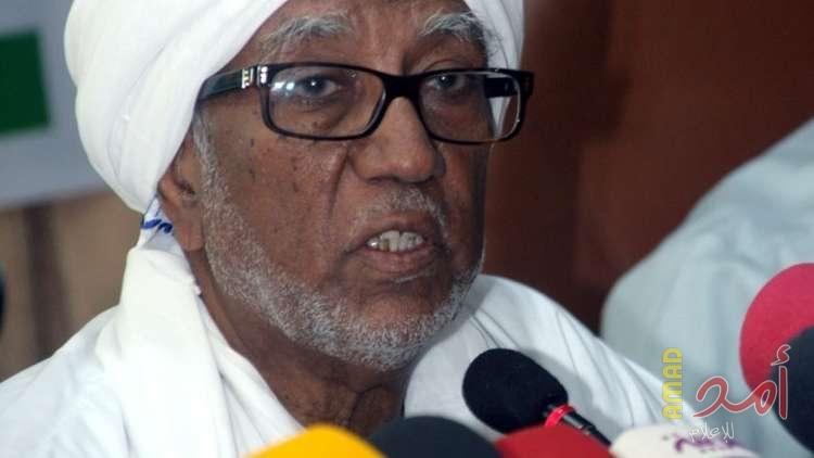"رئيس البرلمان السوداني" ينفي هروب البشير وحدوث انقلاب عسكري في بلاده