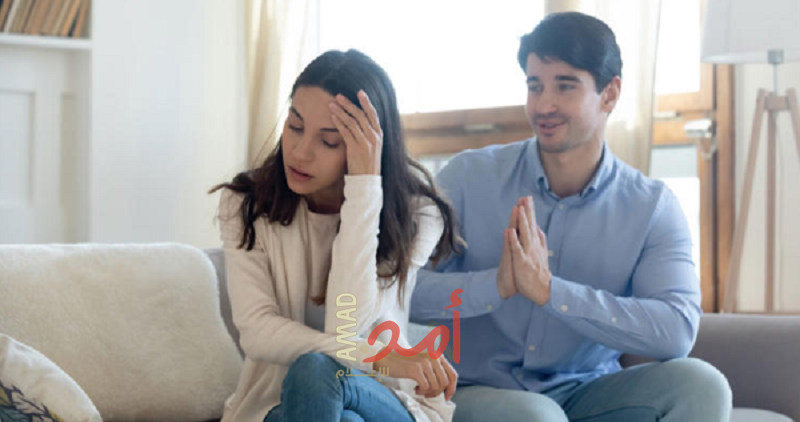 متى يلاحق الرجل المرأة؟