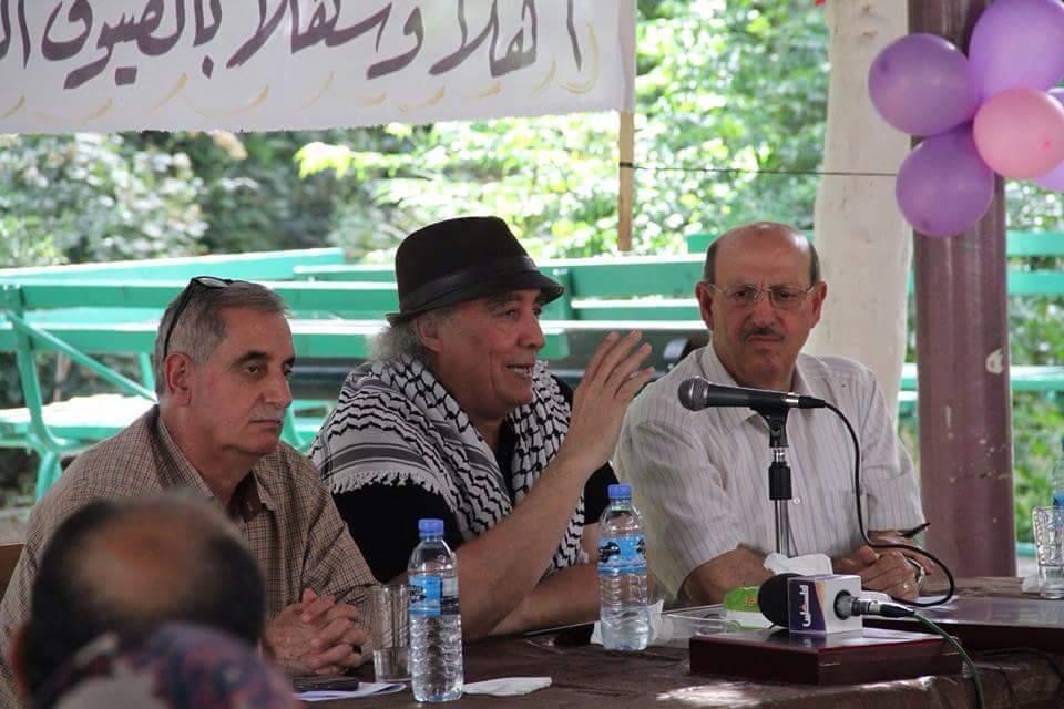 الكاتب الجزائري : واسيني الاعرج يوقع رواياته لمئات المعجبين في مدينة نابلس
