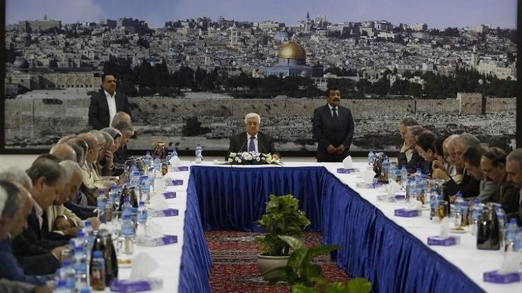 مصدر عبري يكشف عن أسباب "ركوب" عباس موجة احداث القدس
