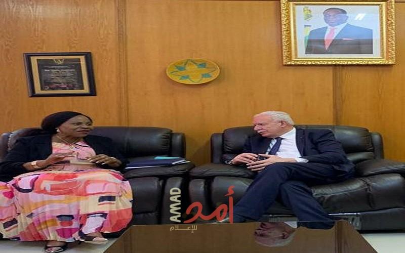 المالكي يجتمع بوزيرة الاعلام والدعاية والإذاعة  الزيمبابوية