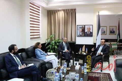 الحساينة والقنصل الايطالي يوقعان اتفاقية إعادة البناء وتعزيز الانتعاش الوطني المبكر