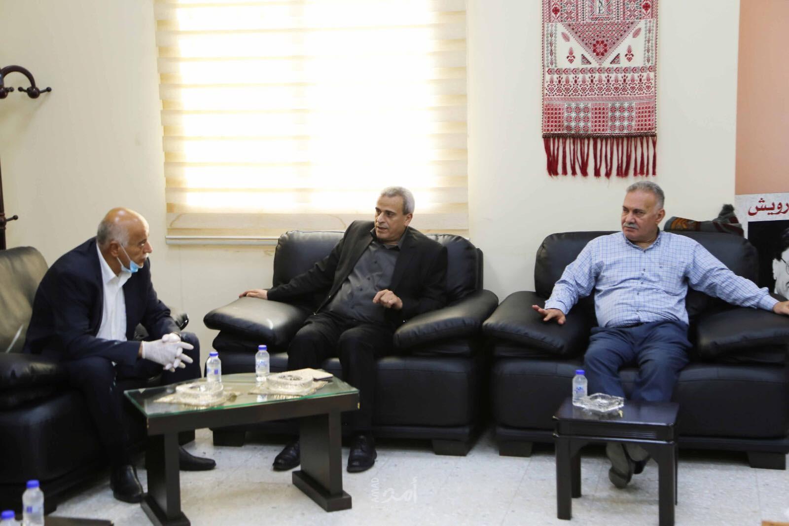قلقيلية: اللواء جبريل الرجوب يزور المحافظة ويطلع على اوضاعها