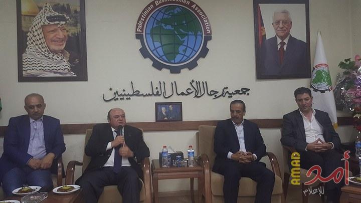 الشوا : سلطة النقد ستدخل تسهيلات مصرفية للتجار ورجال الأعمال