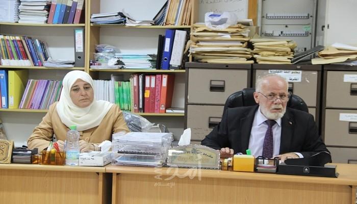 تربية قلقيلية تعقد اجتماعاً لنقاش وتقييم برامج ومشاريع تربوية