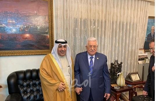 رام الله: الرئيس عباس يتقبل أوراق اعتماد سفير الكويت غير المقيم لدى فلسطين