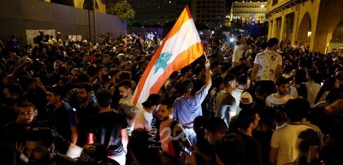 "أحد الوحدة" ليس عادياً.. قطع للطرقات والتظاهرات تملأ الساحات # لبنان- تنتفض