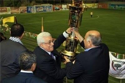 كاس الشهيد أبو عمار .. الهلال ويطا إلى نهائي البطولة
