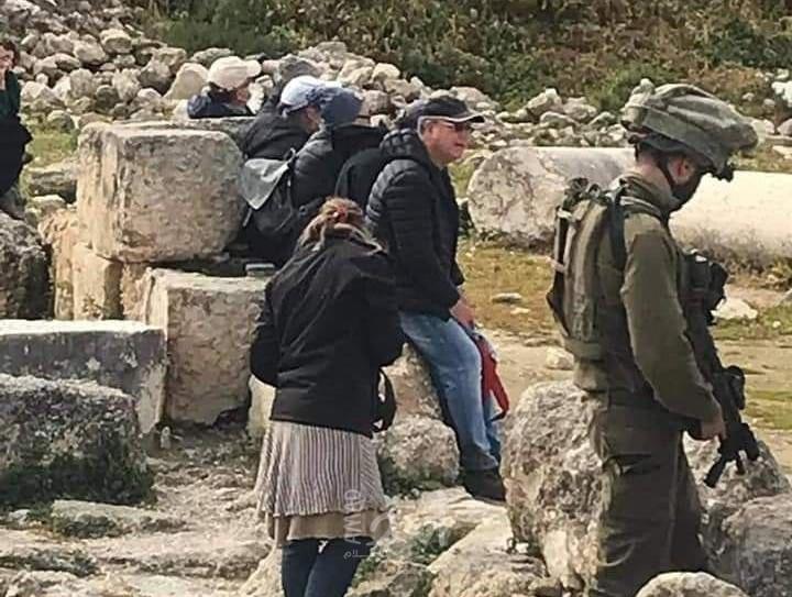 قوات الاحتلال تُغلق الموقع الأثري في سبسطية أمام المواطنين