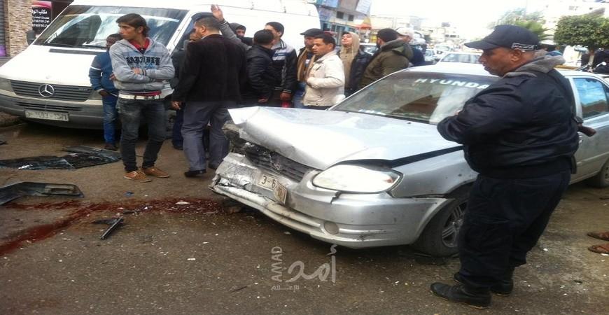 إصابتان إحداهما خطيرة بحادث سير في النصيرات وسط غزة