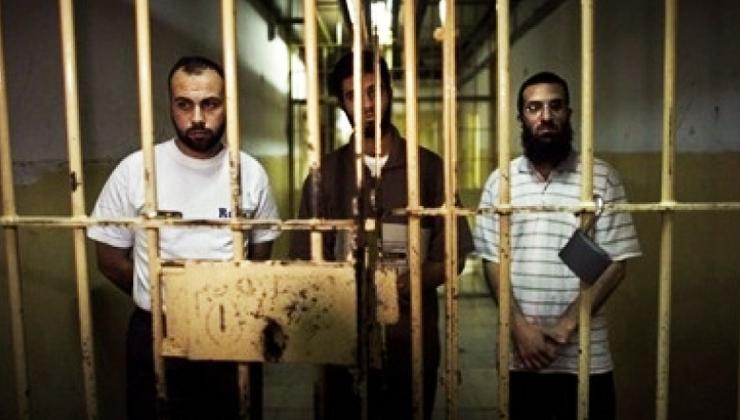 فرار موقفين من سجن اريحا