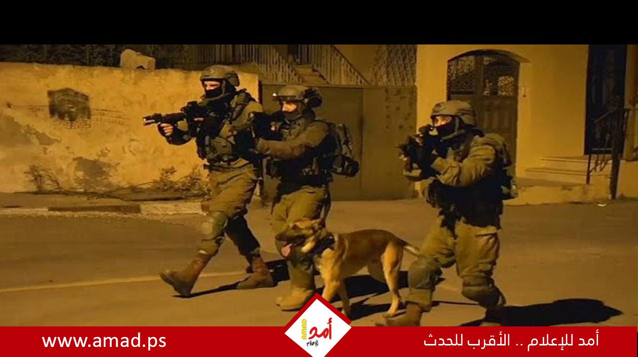 "هآرتس": الجيش الإسرائيلي أجبر فلسطينيات على التعري بالكامل أمام أطفالهن في الخليل