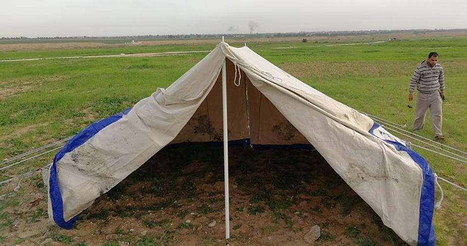 بالصور.. نصب أول خيمة للصحفيين على مشارف حدود غزة ضمن مسيرة "العودة الكبرى"