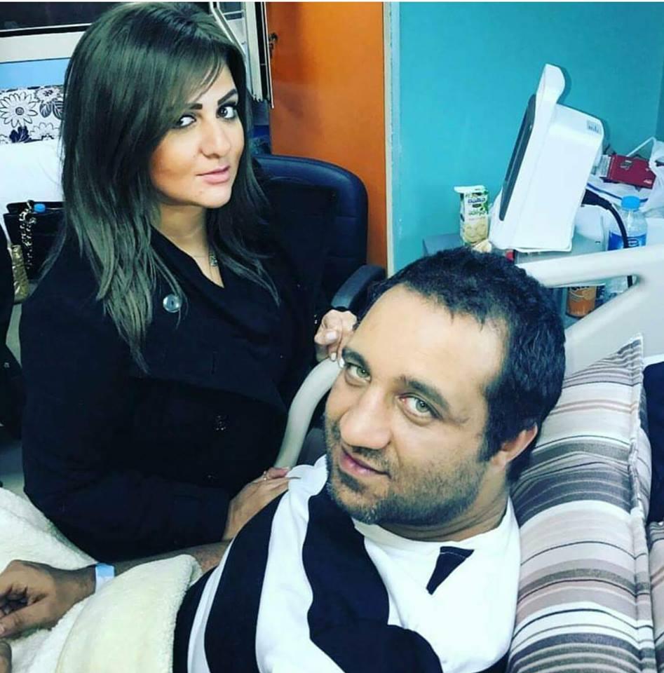 المطربة شذى وأبو ريده وحرب في زيارة عضو مجلس إدارة الزمالك أحمد مرتضى منصور بالمستشفى