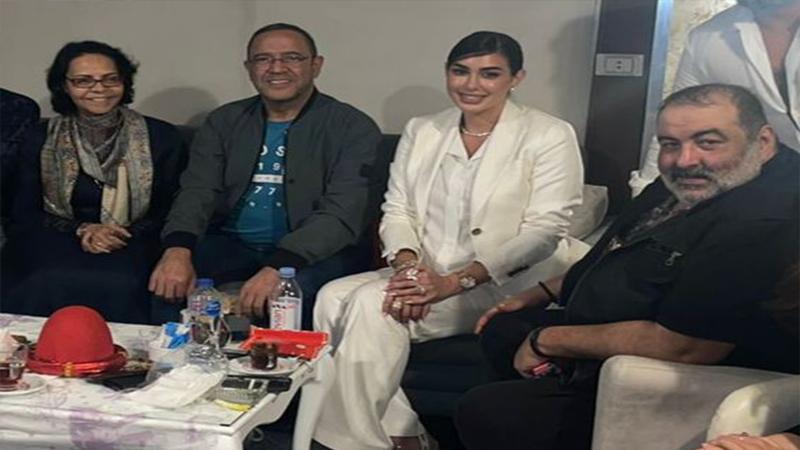 في أول ظهور لها بعد الانفصال.. ياسمين صبرى تعقد جلسات عمل "الشادر"