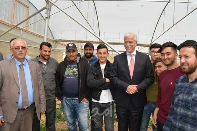 نابلس: وزير التربية يتفقد مدرسة بورين الثانوية