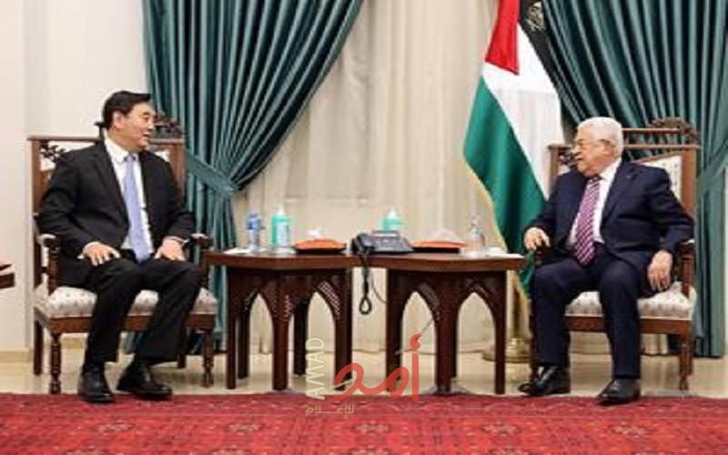 الرئيس عباس يستقبل المبعوث الصيني الخاص لعملية السلام في الشرق الأوسط