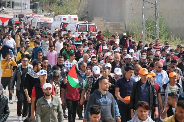تغطية لحظة بلحظة  لـ"#جمعة_ رفع_العلم"