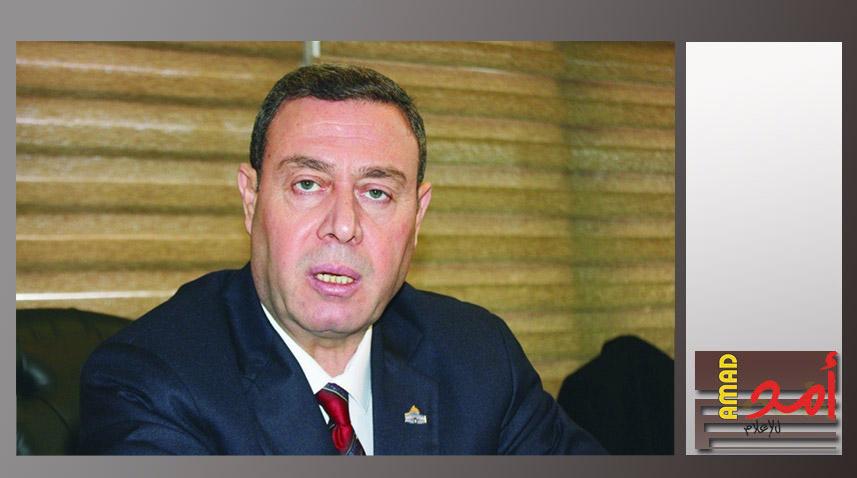 السفير اللوح يستقبل المواطنين العالقين في مصر