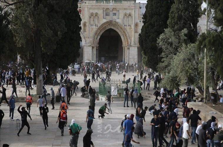 شرطة الاحتلال تقرّ رسمياً بأن مسيرة المستوطنين ستمر من باب العامود دون أي تغيير