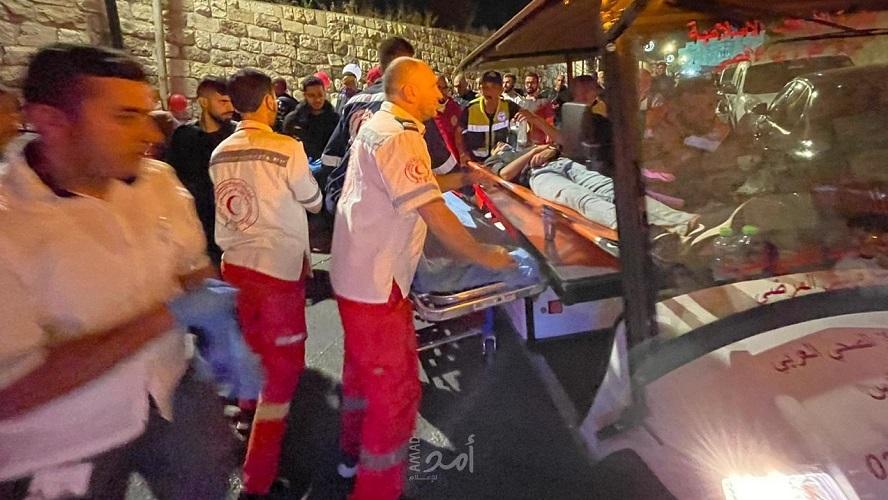 الهلال الأحمر: إصابات جرّاء اعتداء قوات الاحتلال والمستوطنين على الأهالي بالقدس المحتلة