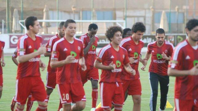 الأهلى المصري ينتزع الثلاث نقاط من الرجاء العنيد