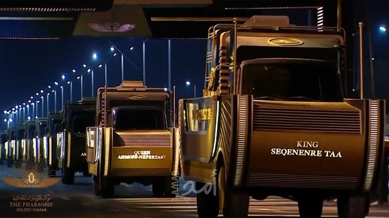 احتفال نقل المومياوات المصرية من المتحف المصري الي المتحف القومي للحضارة