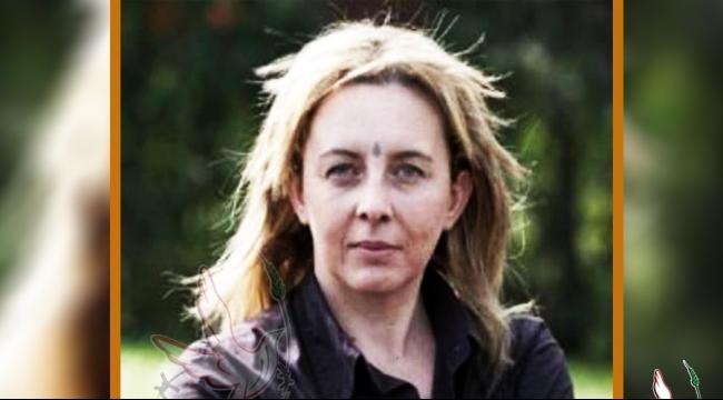 متضامنة إيطالية محتجزة بمطار تل أبيب تهدد بالإضراب عن الطعام رفضا لترحيلها