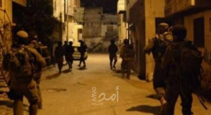 القدس: قوات الاحتلال تقتحم مخيم شعفاط وتطلق قنابل الصوت والغاز
