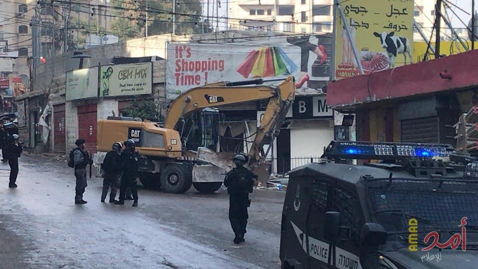 الجرافات الإسرائيلية تسحق آمال إقامة دولة فلسطينية