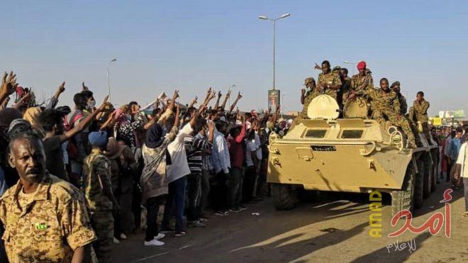الجيش السوداني يستعيد السيطرة على القصر الجمهوري في الخرطوم