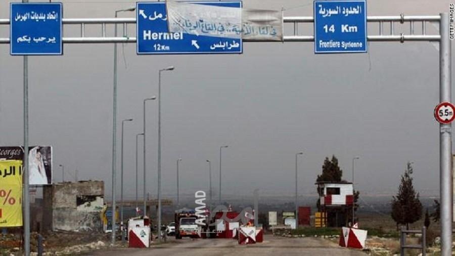 جيش الاحتلال يقصف معابر بين لبنان وسوريا - فيديو