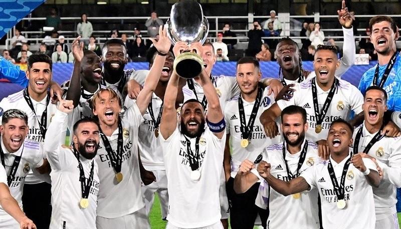 ثورة في الريال.. 3 مدربين مرشحين لخلافة أربيلوا ورحيل 8 لاعبين