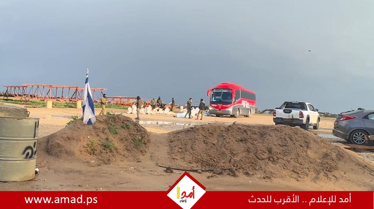 سلطات الاحتلال تفرج عن 9 معتقلين من غزة عبر "كرم أبو سالم"