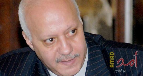 حــــربٌ ومـتـورطــون أربـعـة